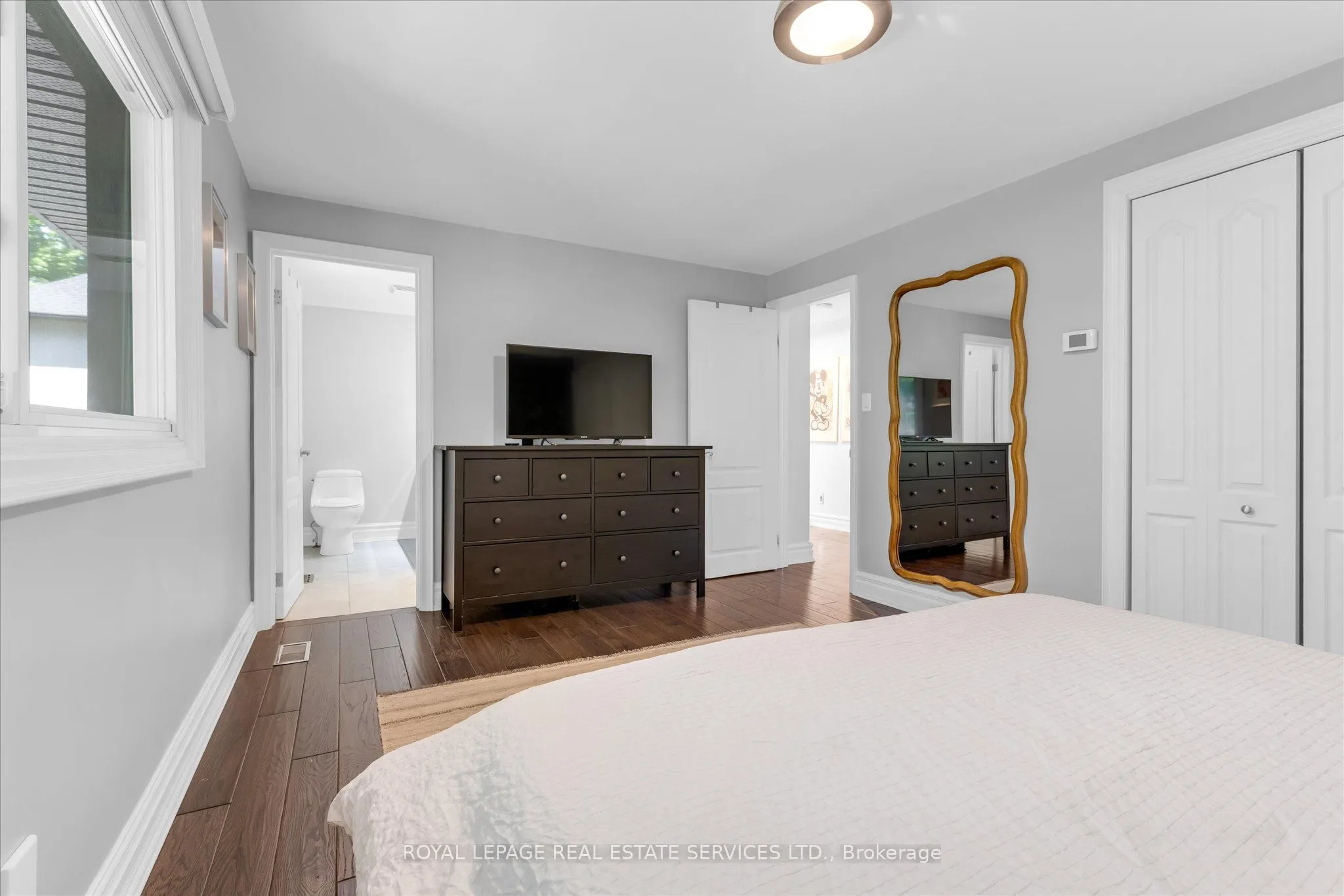 4163 Lakeshore Road