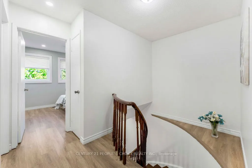 4053 Trapper Crescent