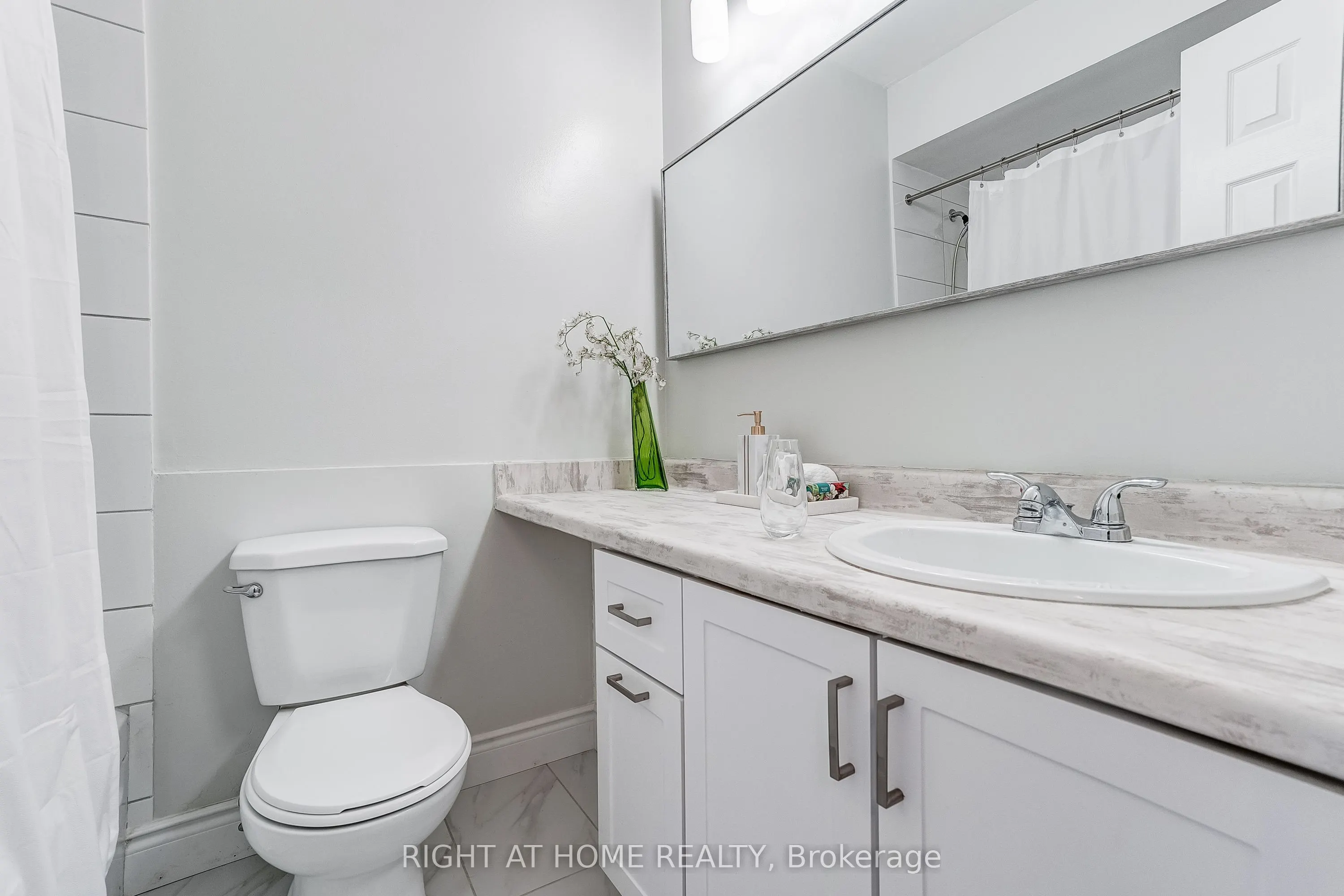 2120 Rathburn Road E #55