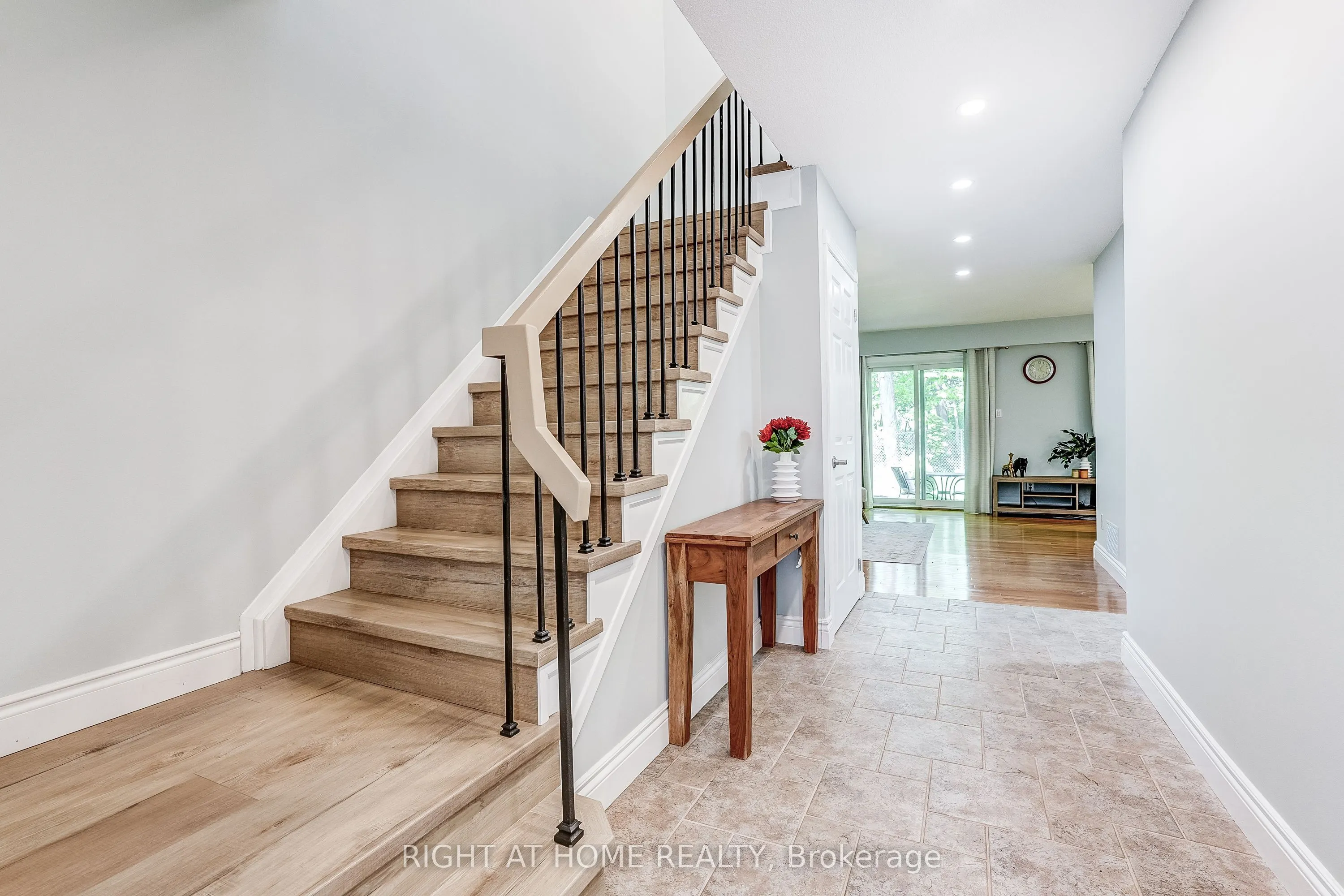 2120 Rathburn Road E #55