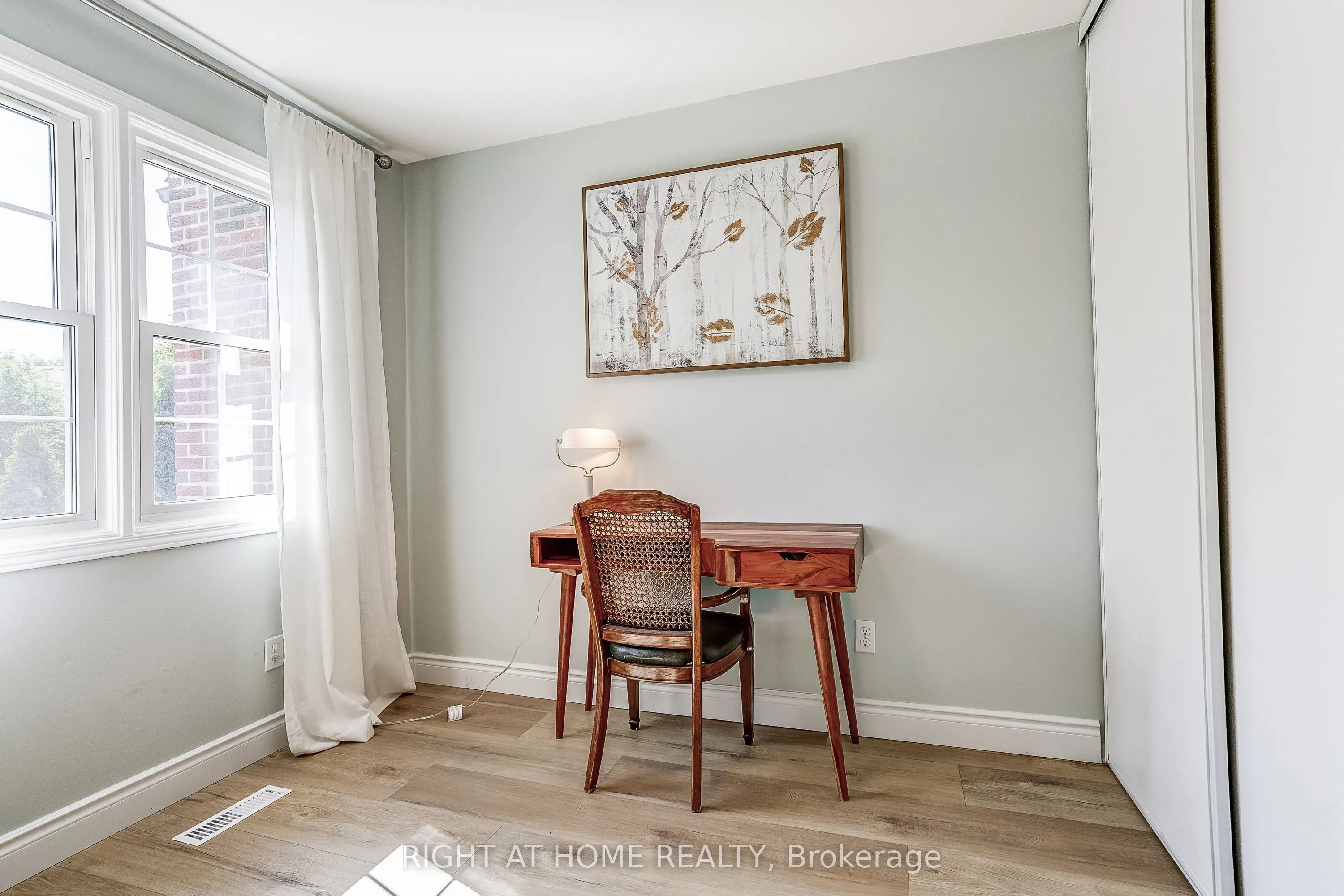 2120 Rathburn Road E #55