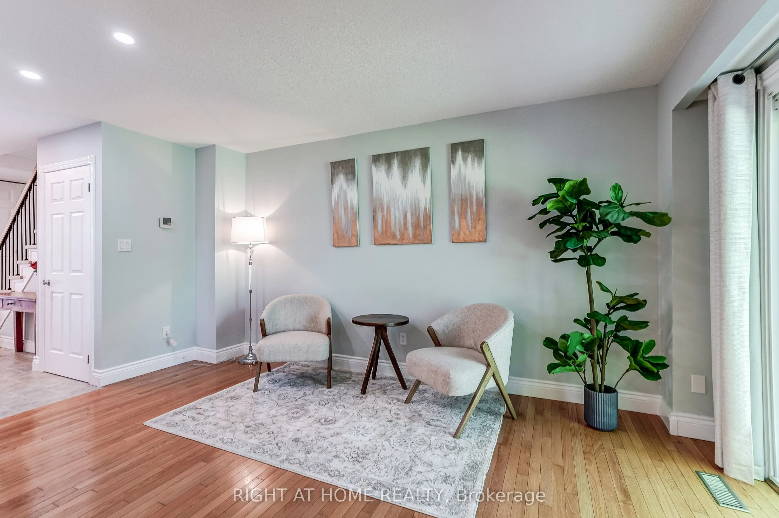 2120 Rathburn Road E #55