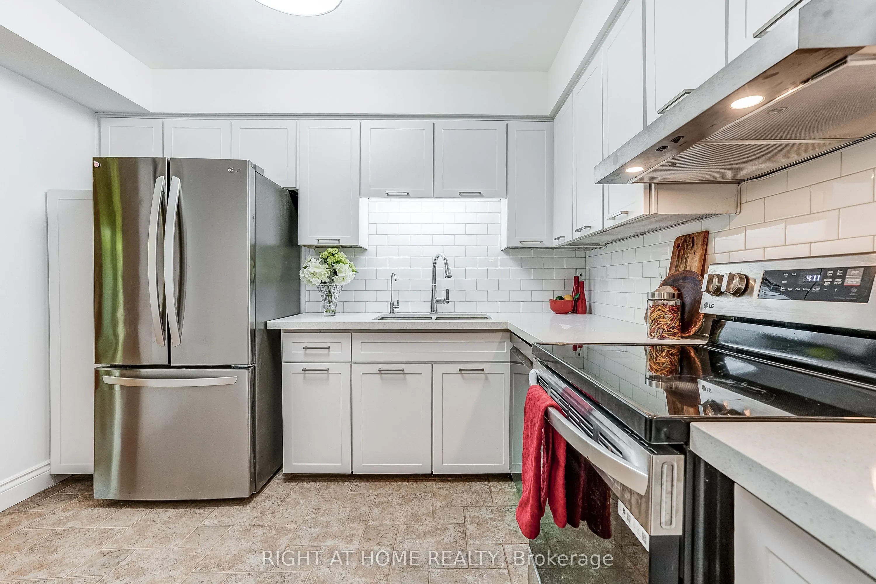 2120 Rathburn Road E #55