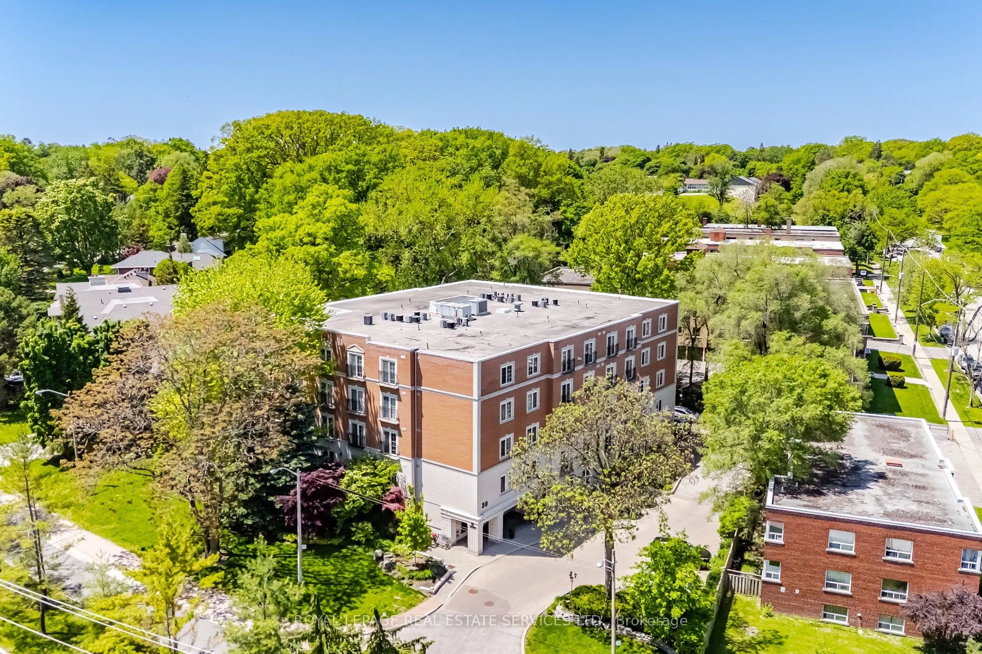 30 Anglesey Boulevard #PH403