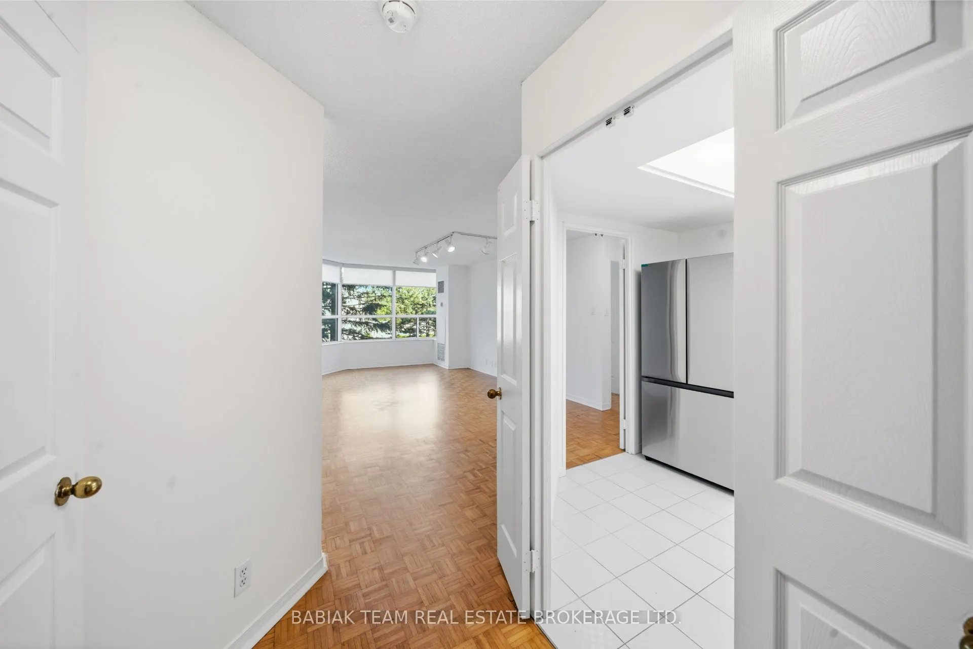 6 Humberline Drive #202