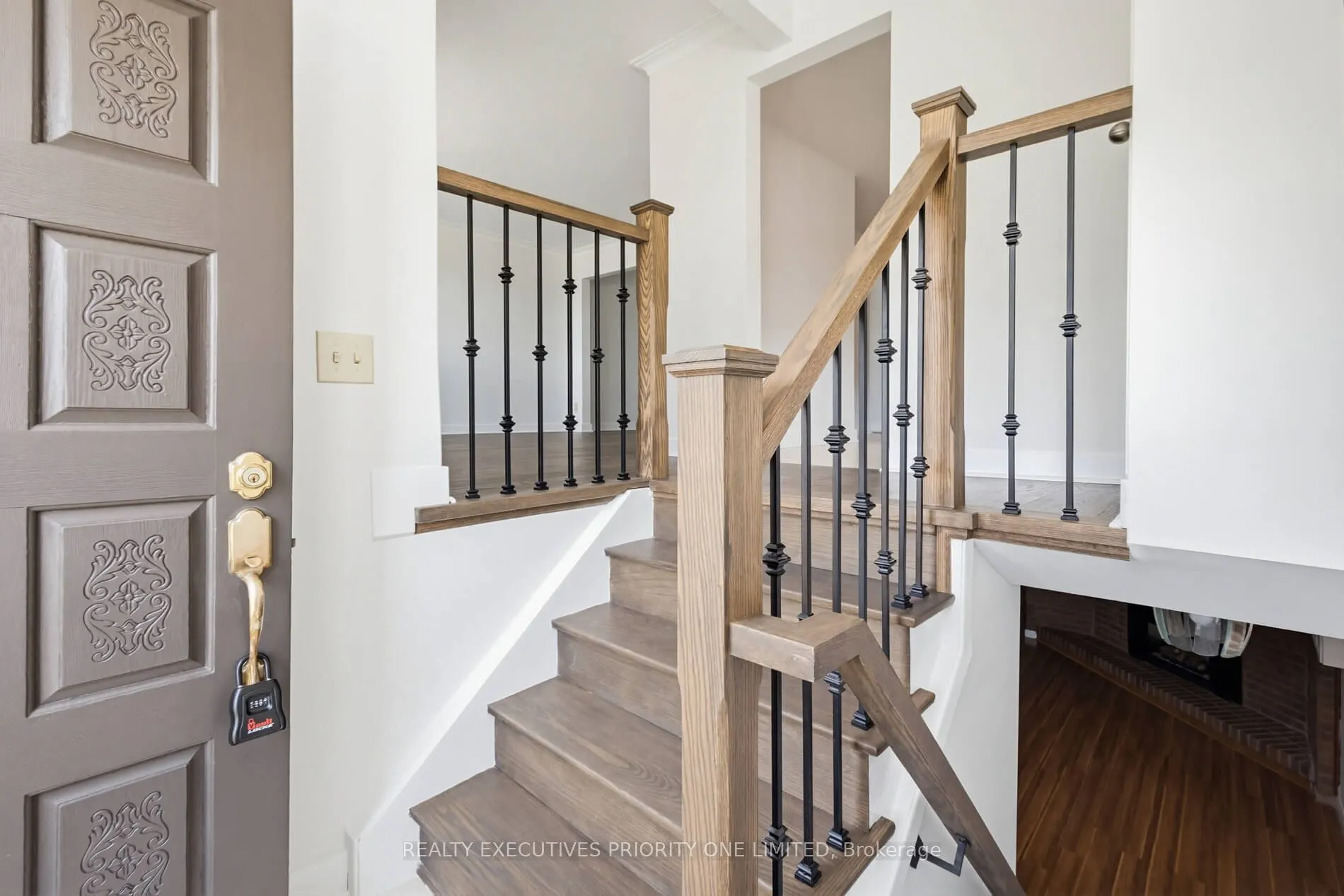 55 Picaro Drive