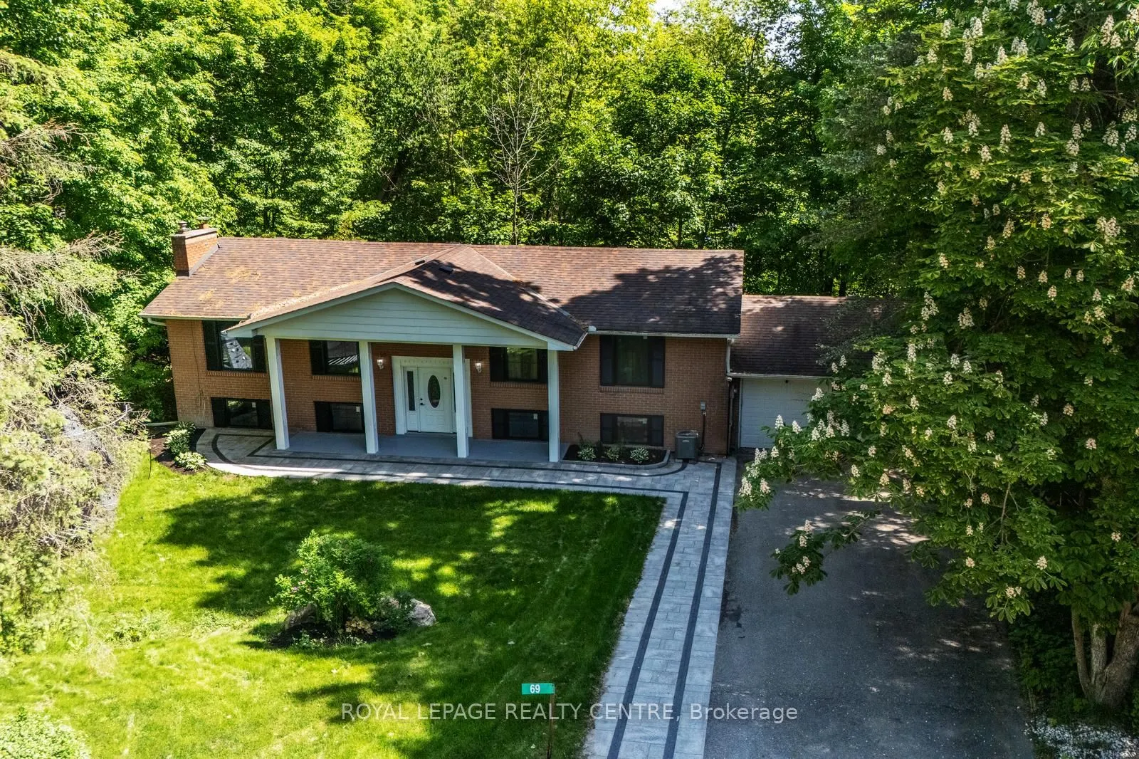 69 Glenda Jane Drive