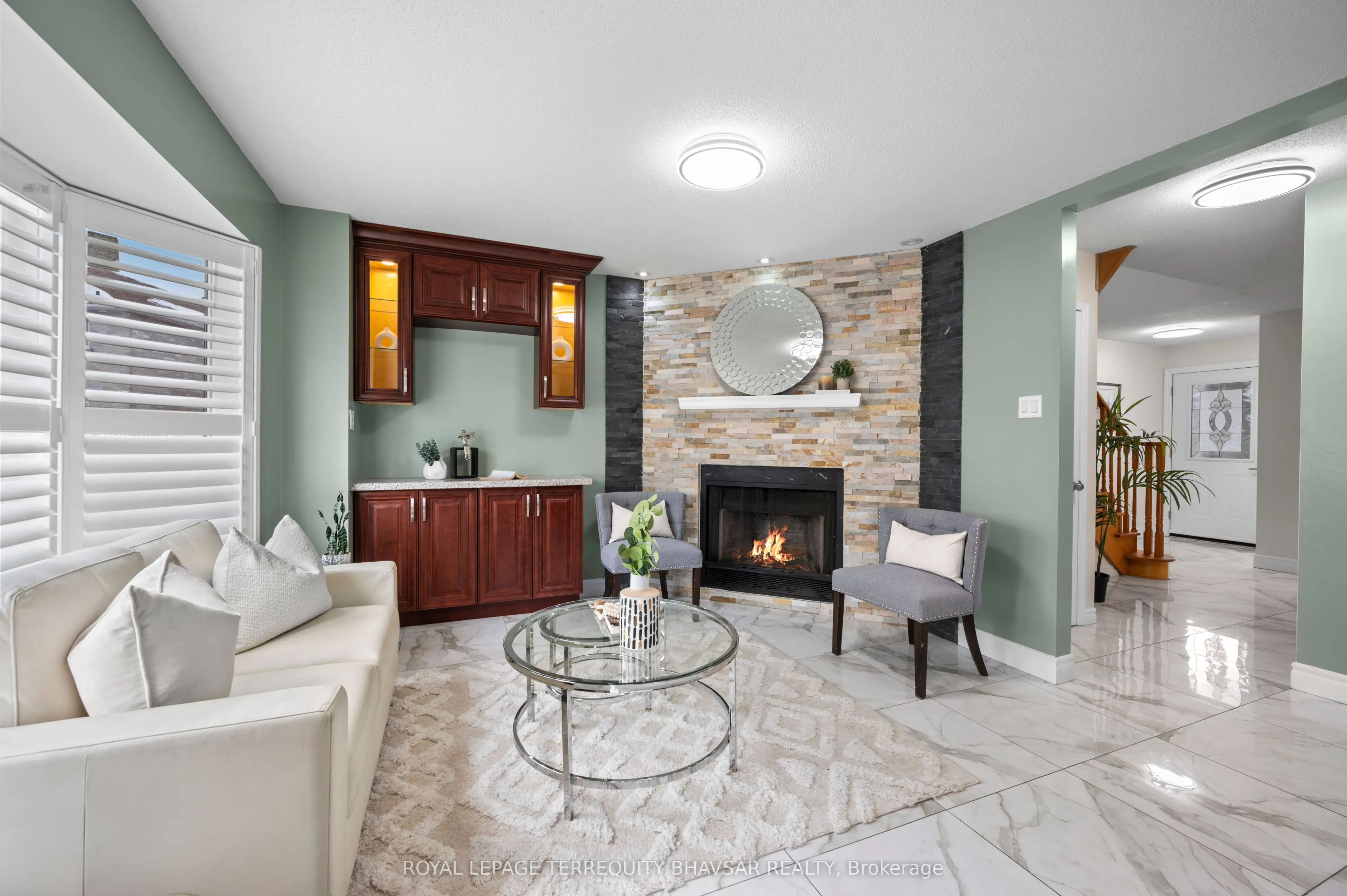3118 Shadetree Drive