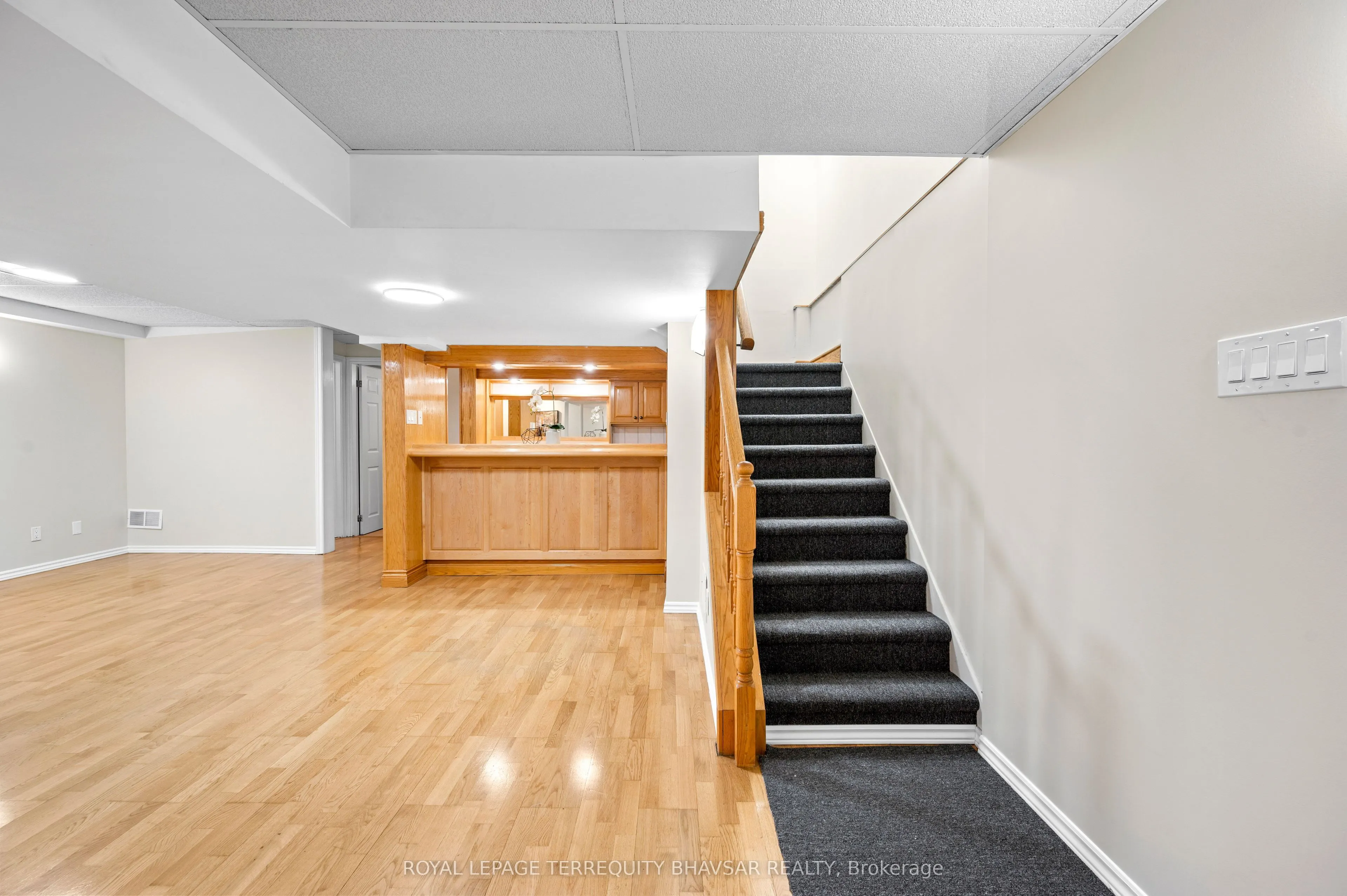 3118 Shadetree Drive