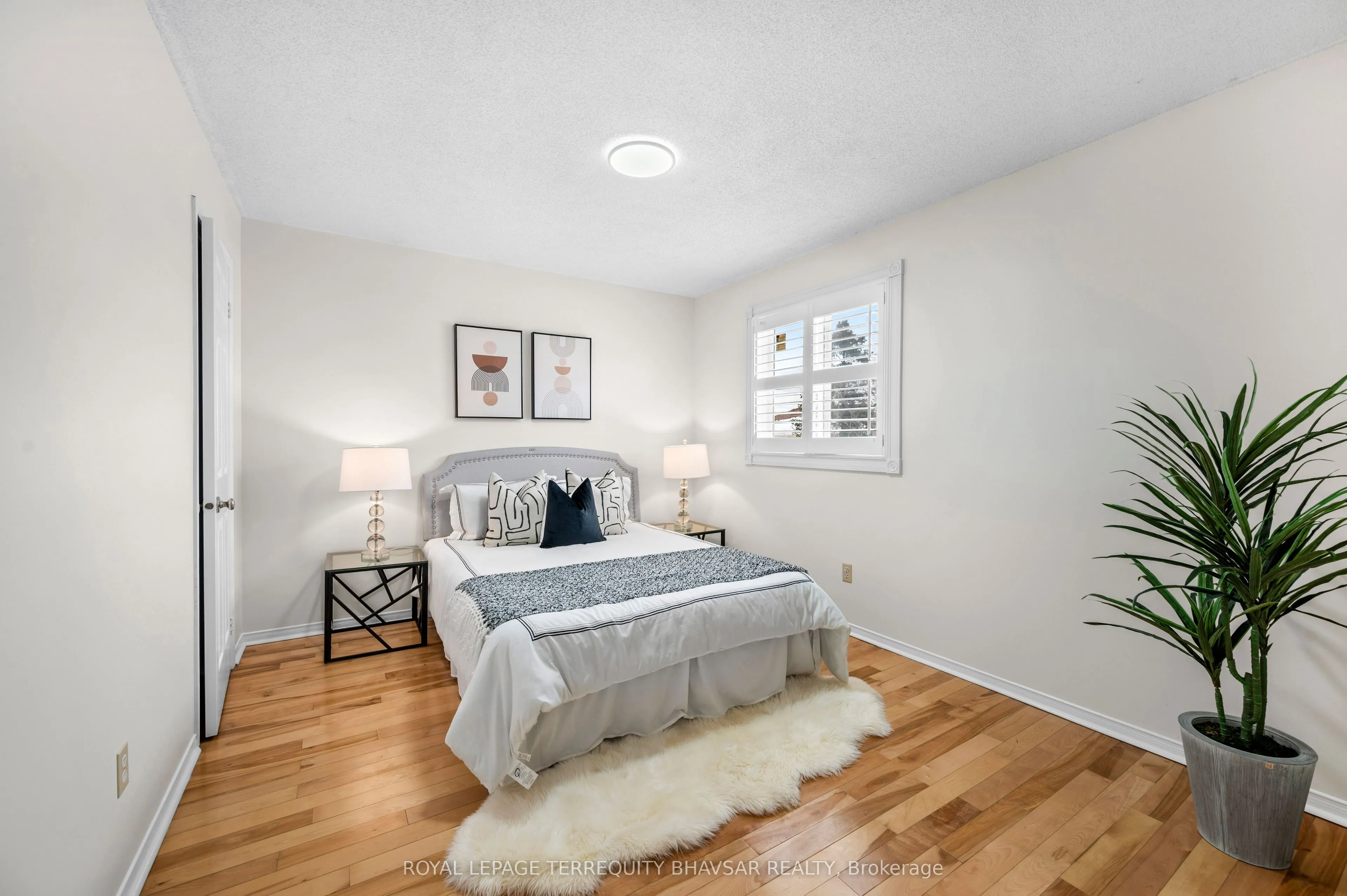 3118 Shadetree Drive