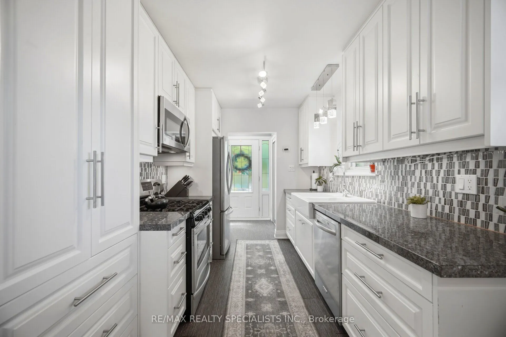 3673 Fieldgate Drive