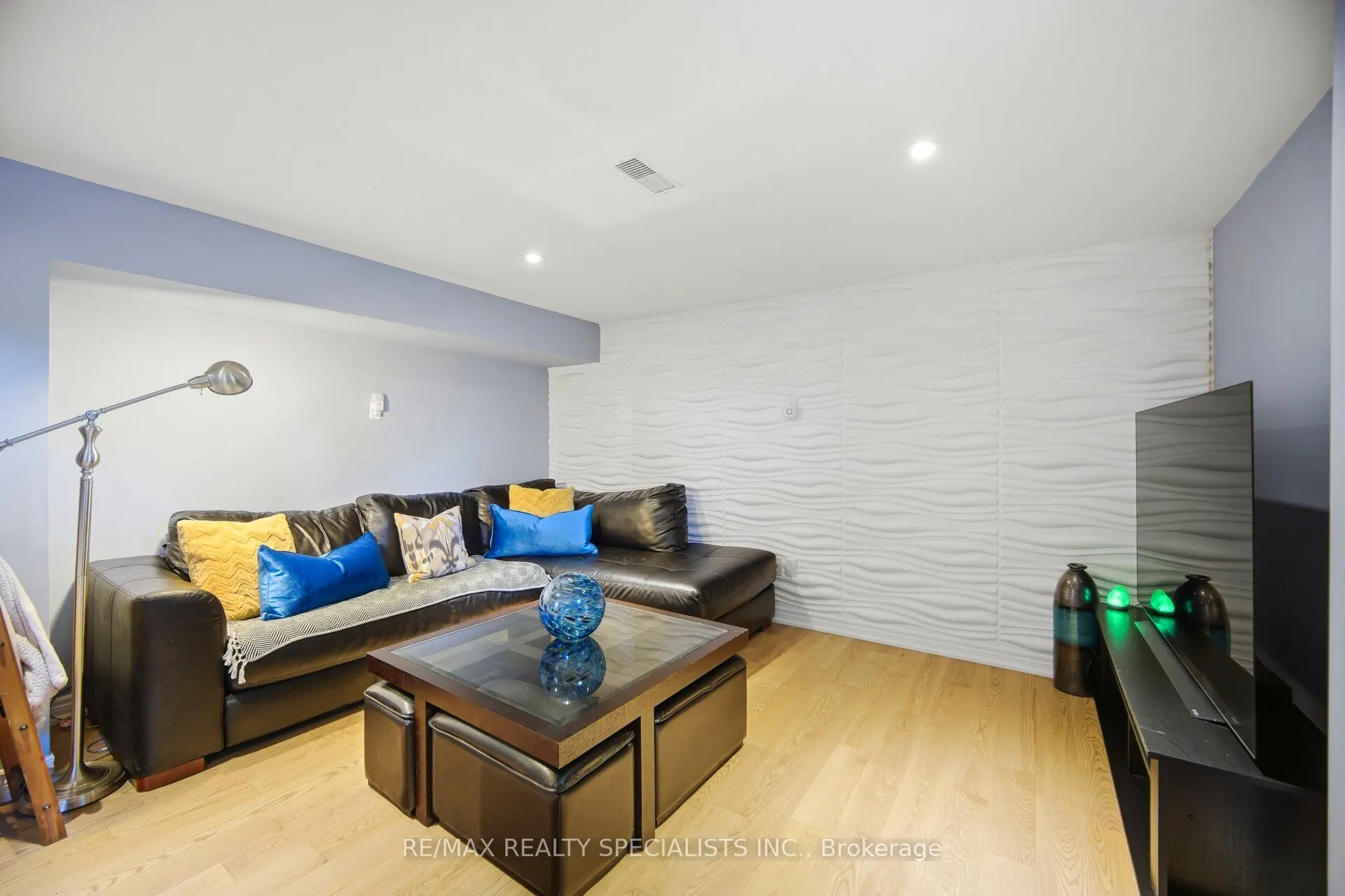 3673 Fieldgate Drive