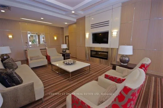 6 Eva Road #111