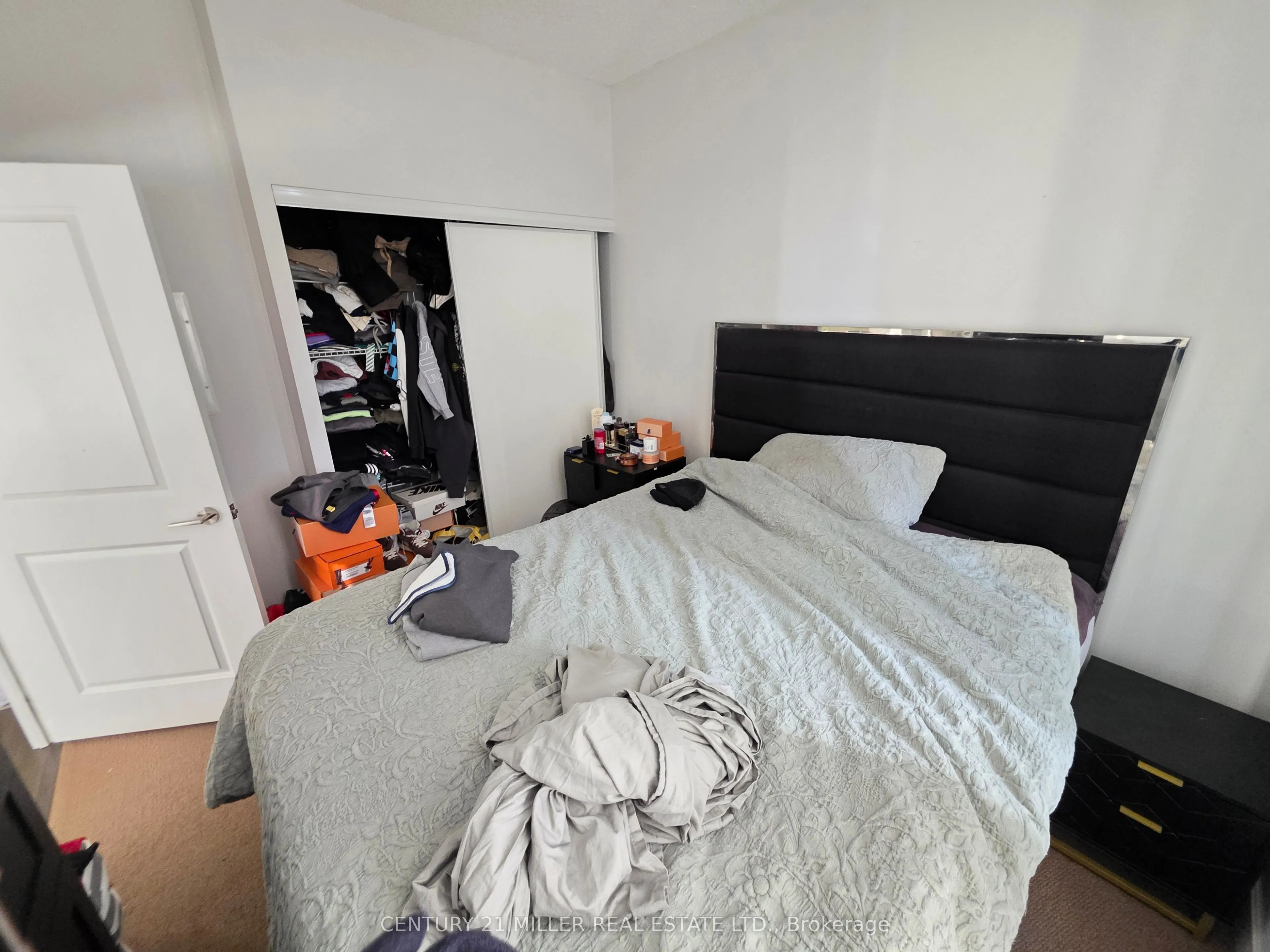 6 Eva Road #111