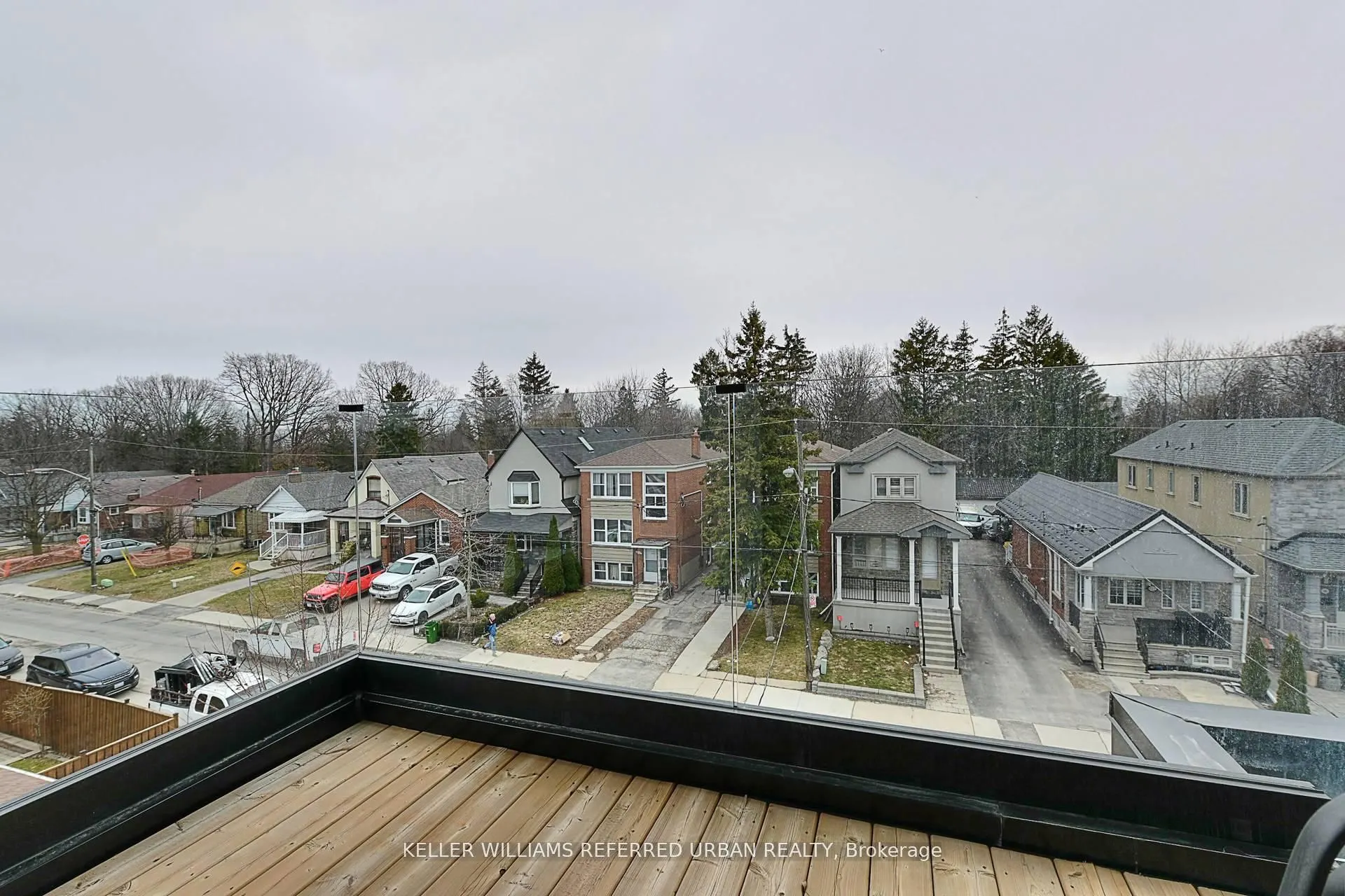 613 Harvie Avenue