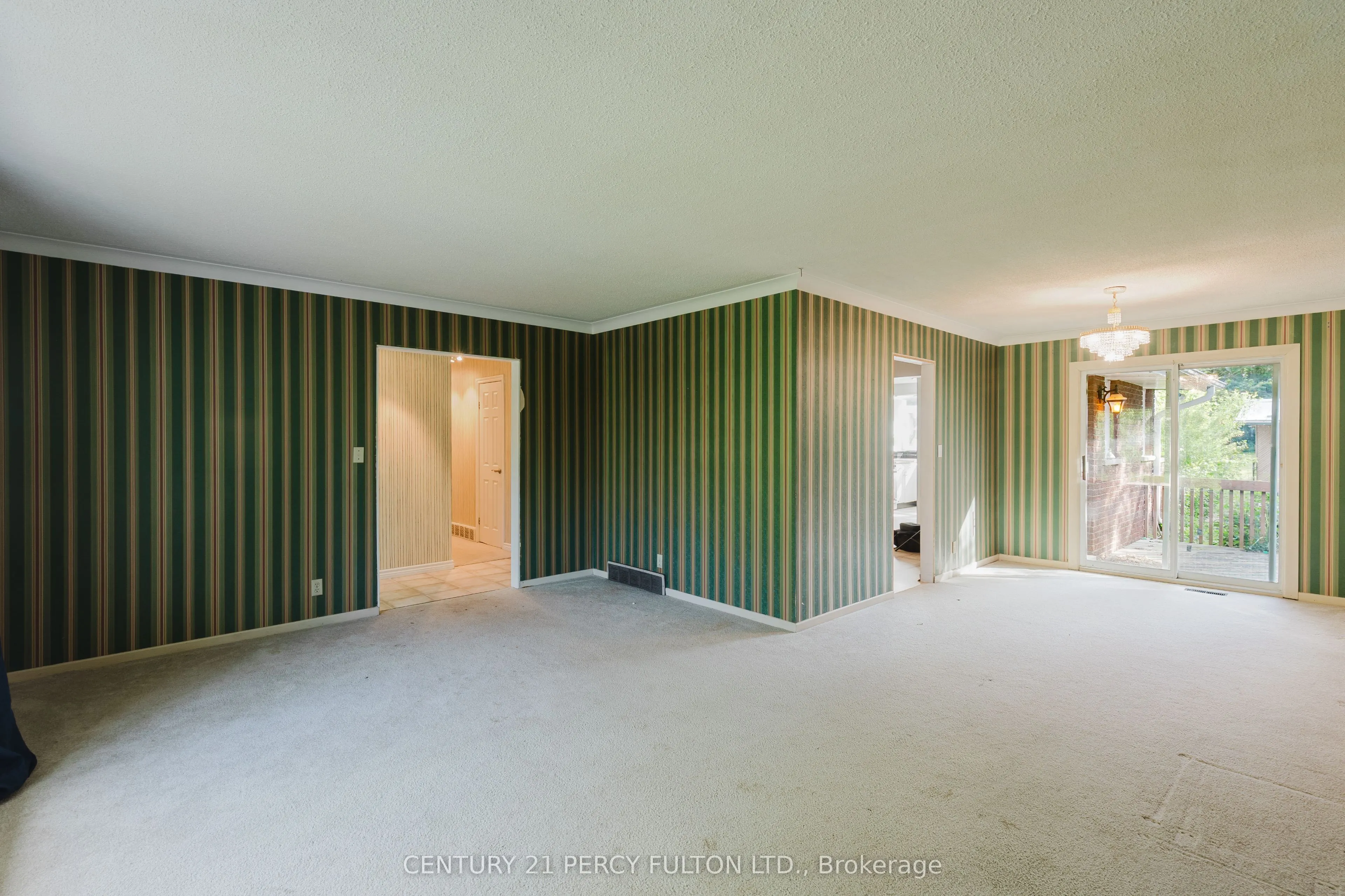 10208 Tenth Line