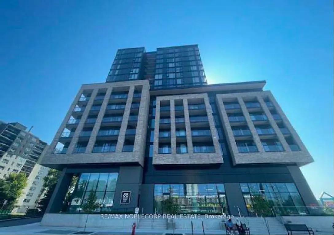 86 Dundas Street E #1313