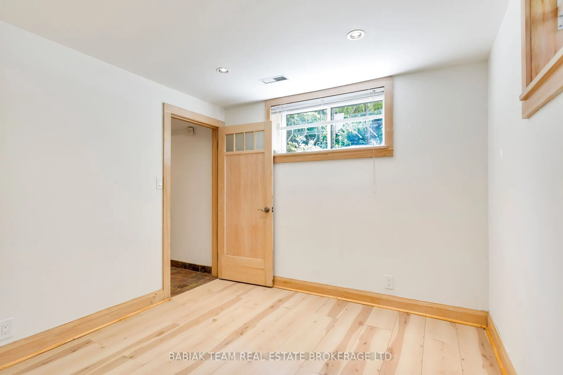 33 Halford Avenue