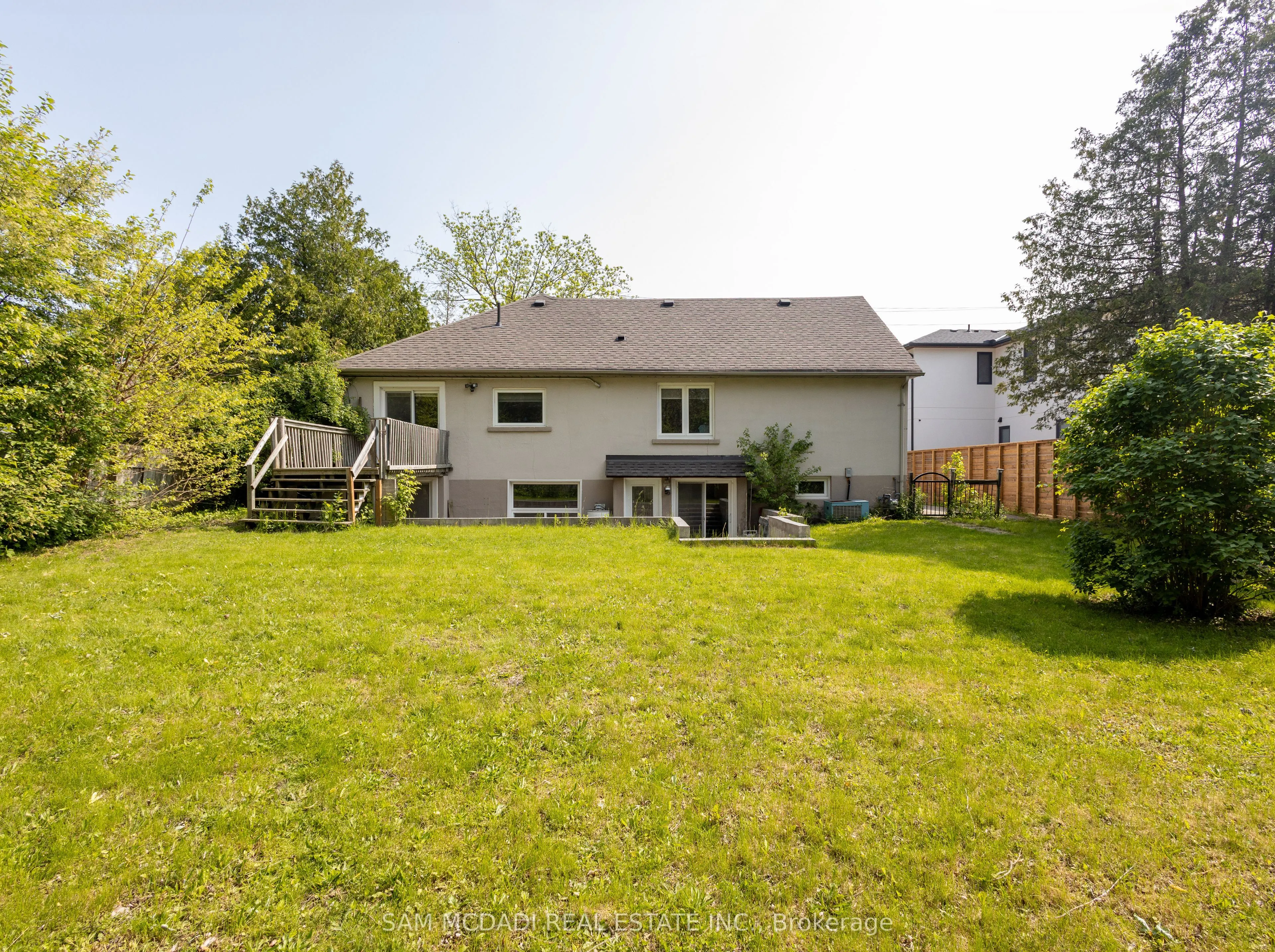 1228 Haig Boulevard