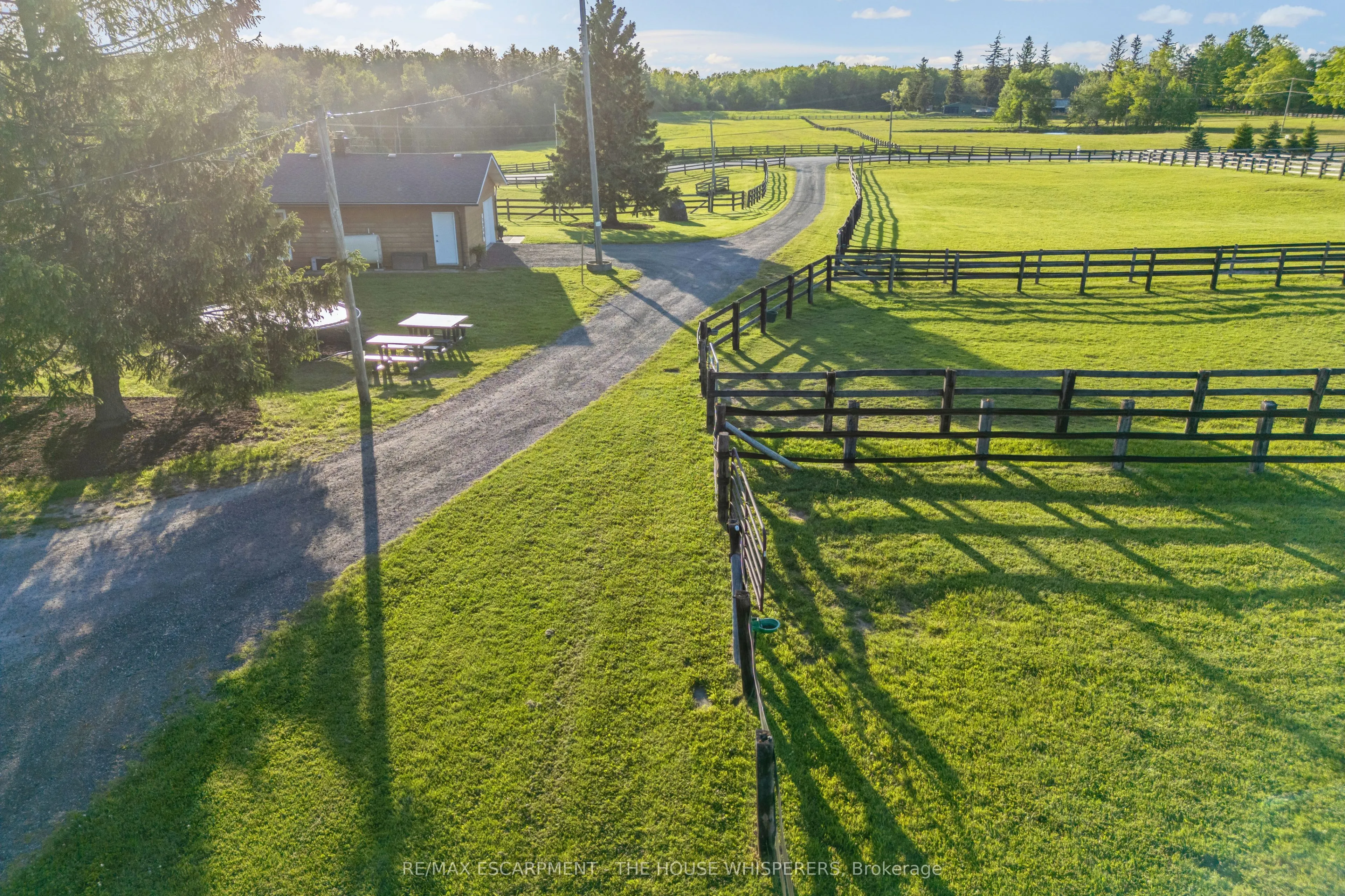 1250 Arkell Road