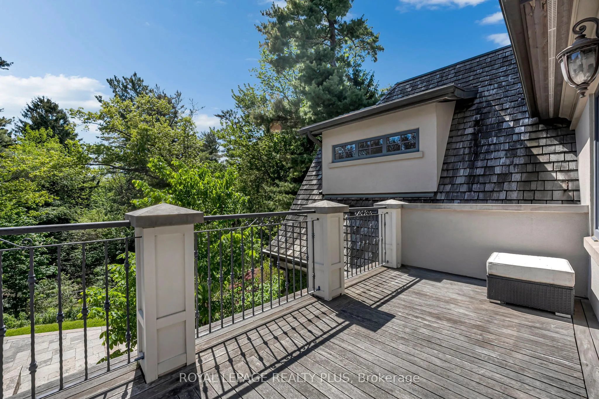 1476 Carmen Drive