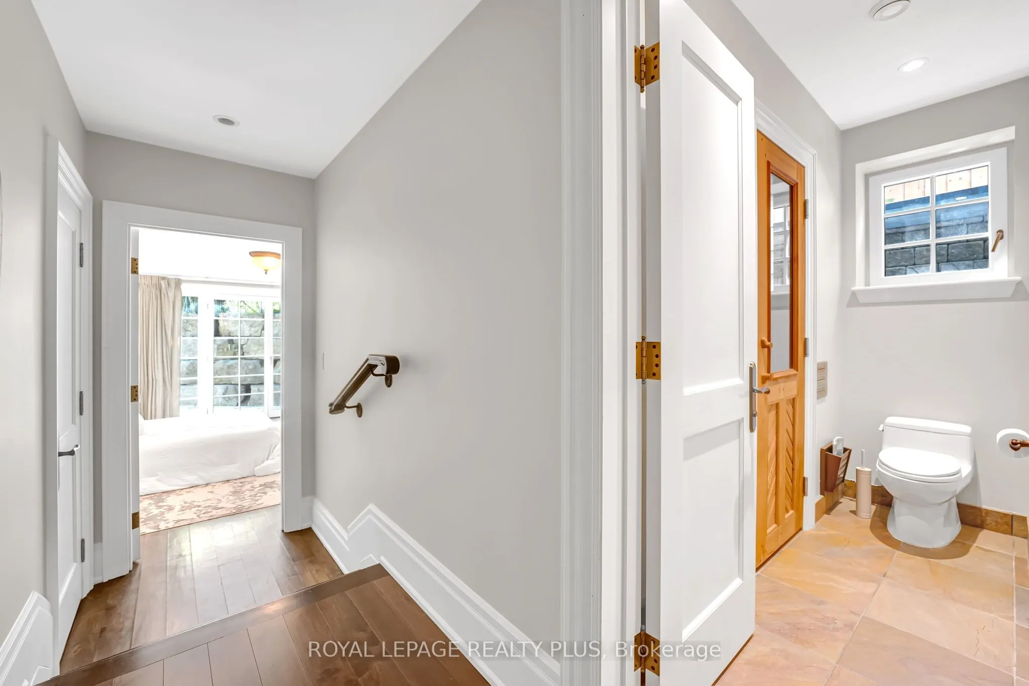 1476 Carmen Drive