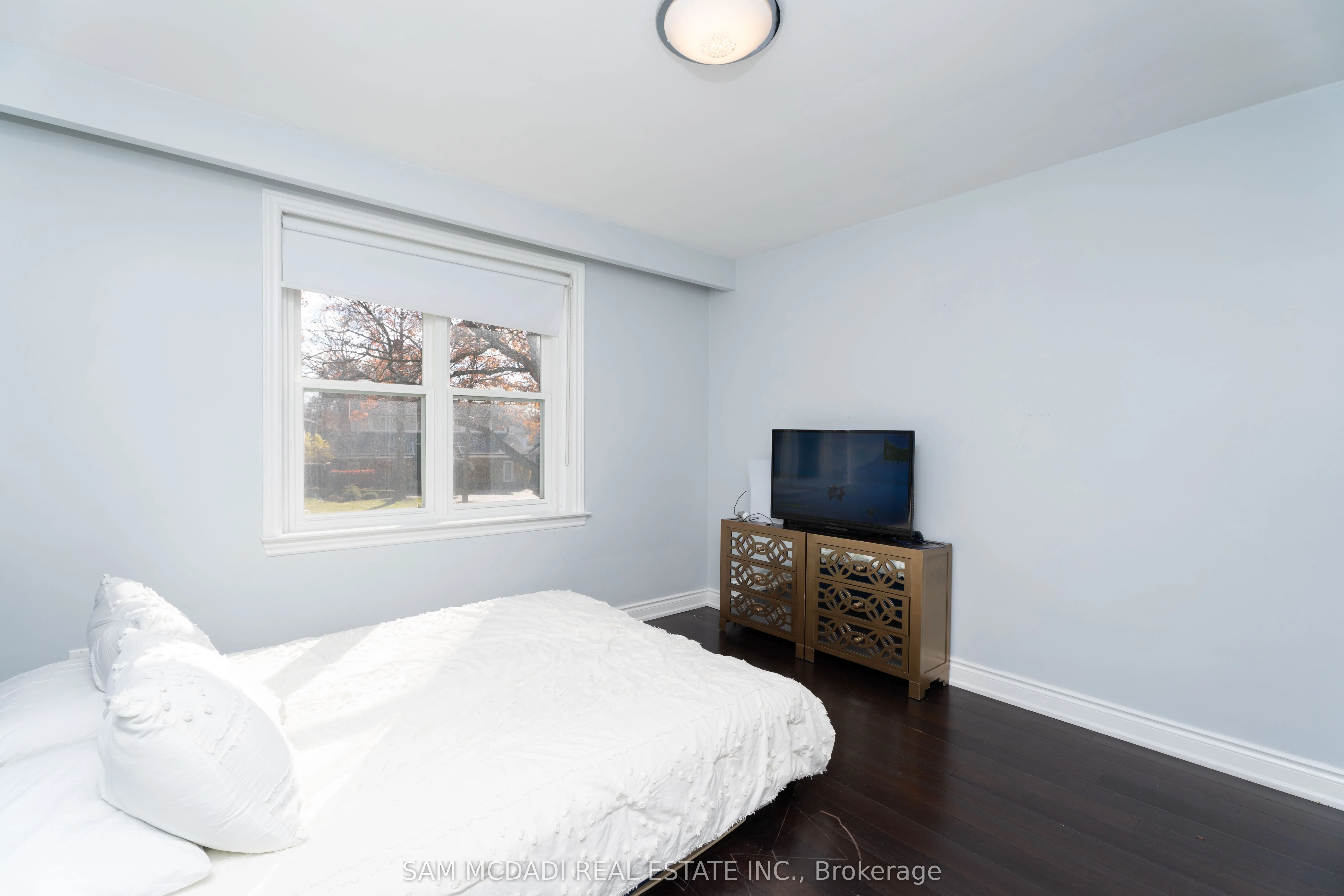 54 Bearbury Drive