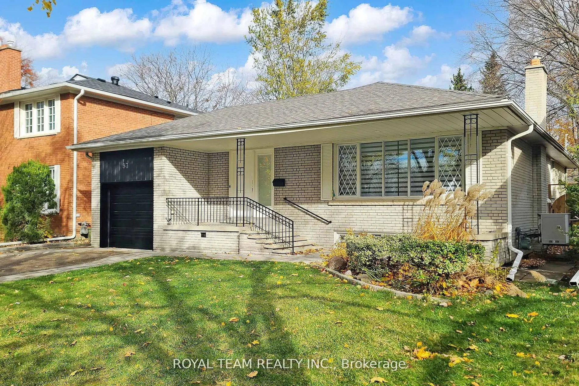 37 Markland Drive