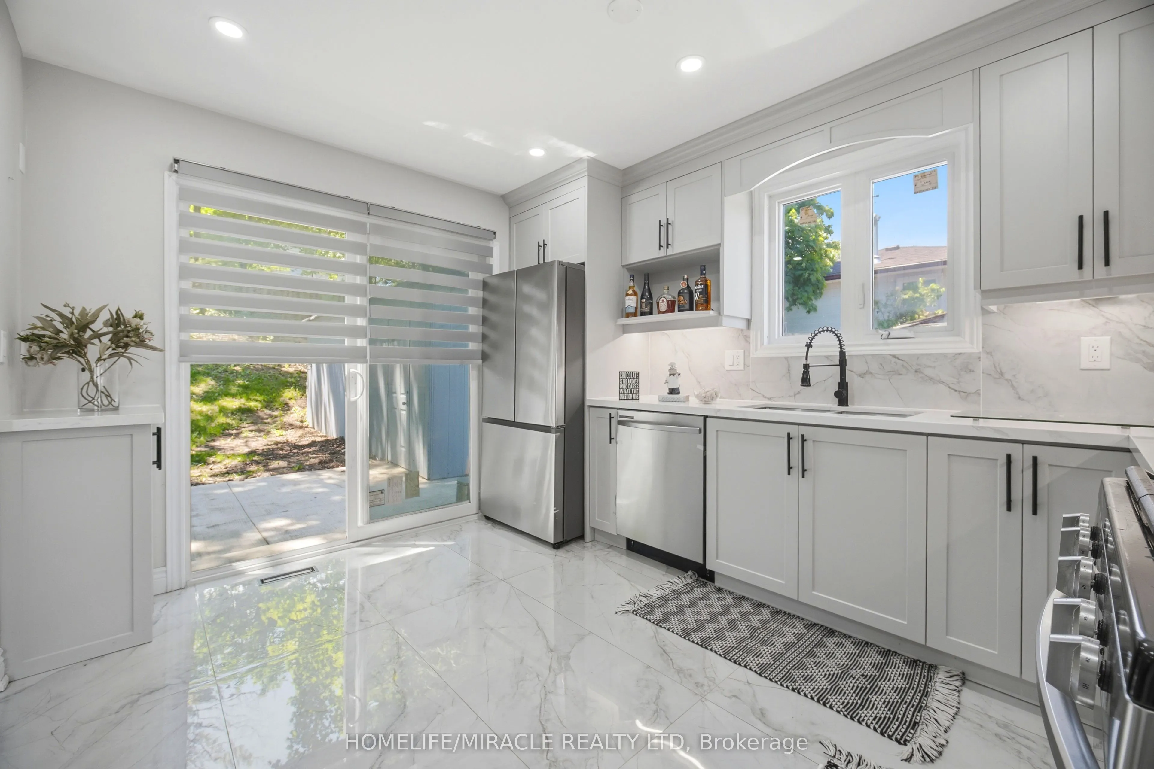 96 Bonham Boulevard