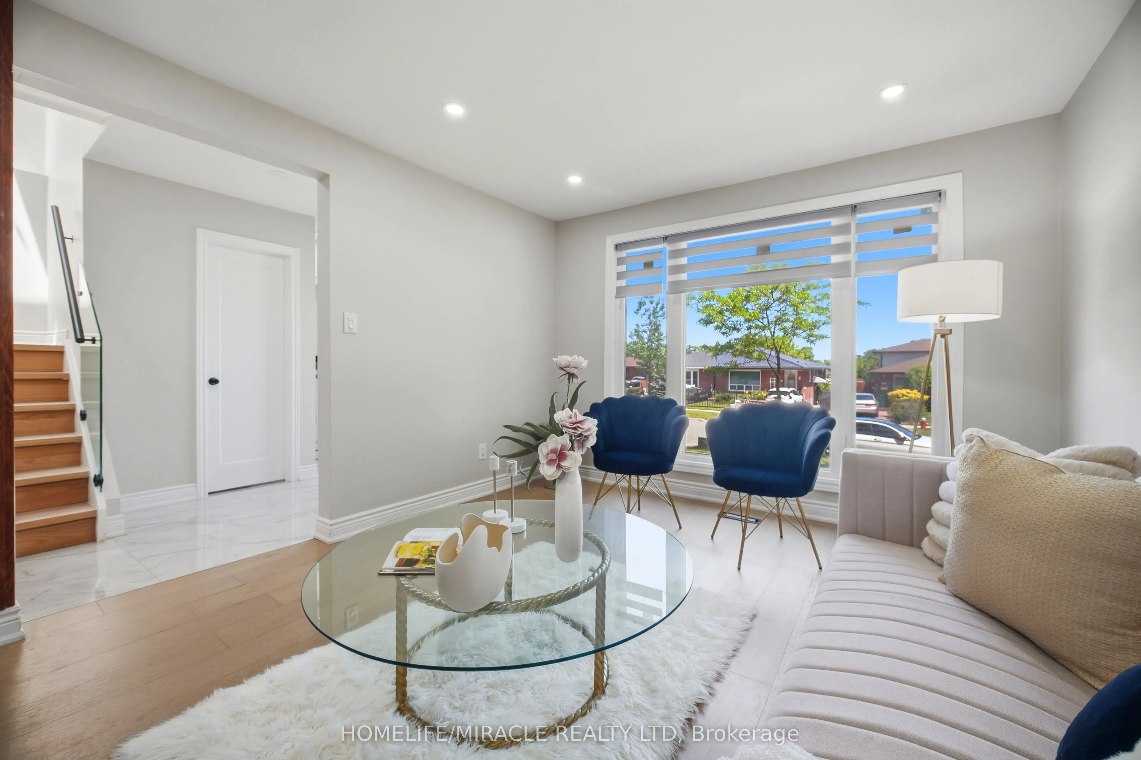 96 Bonham Boulevard
