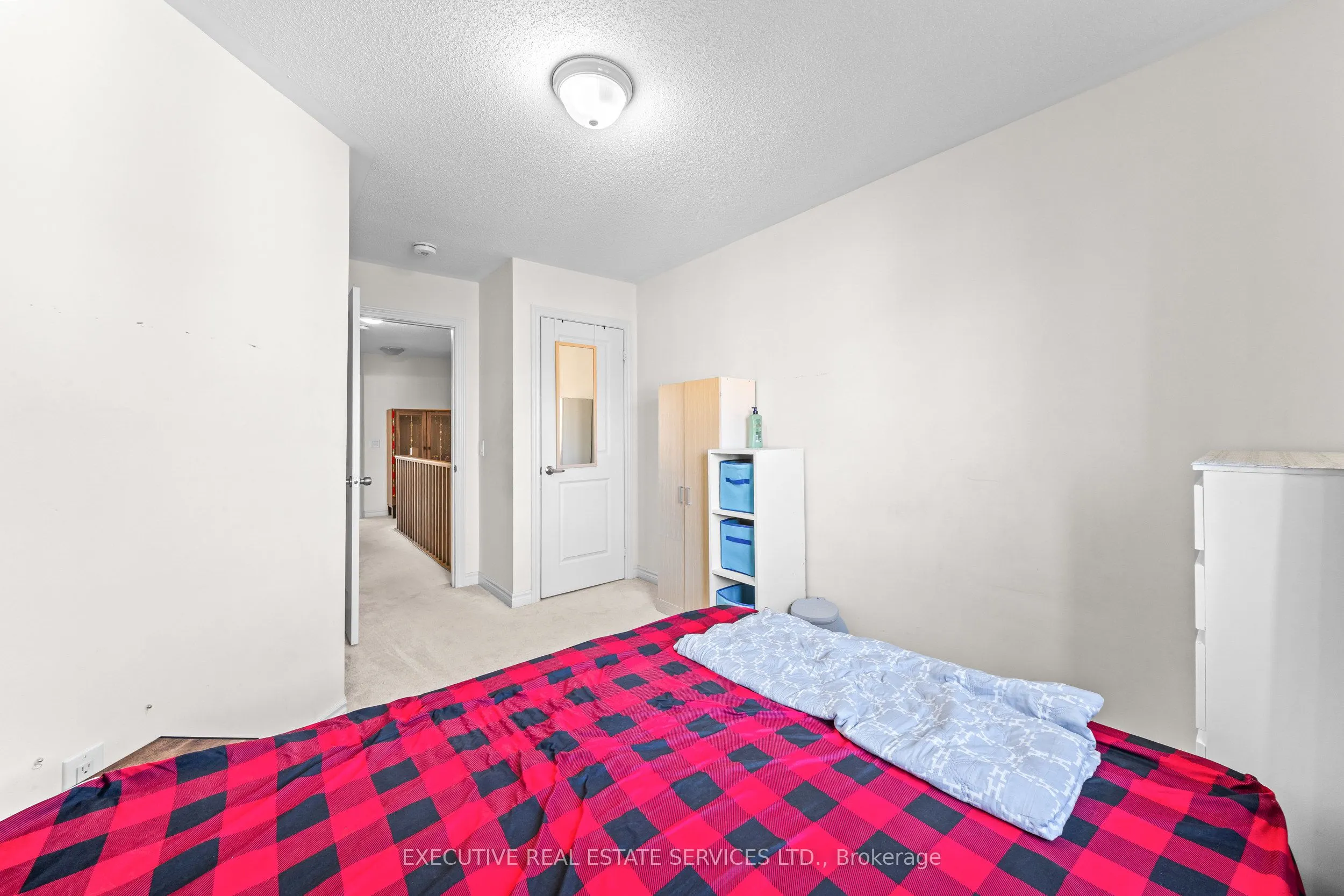 50 Edinburgh Drive #75