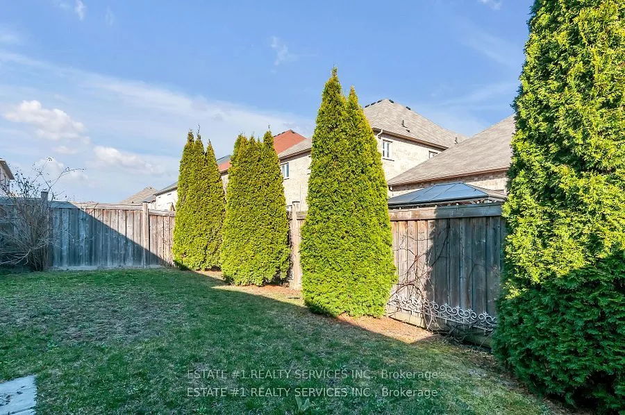40 Balin Crescent