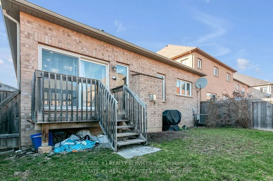 40 Balin Crescent
