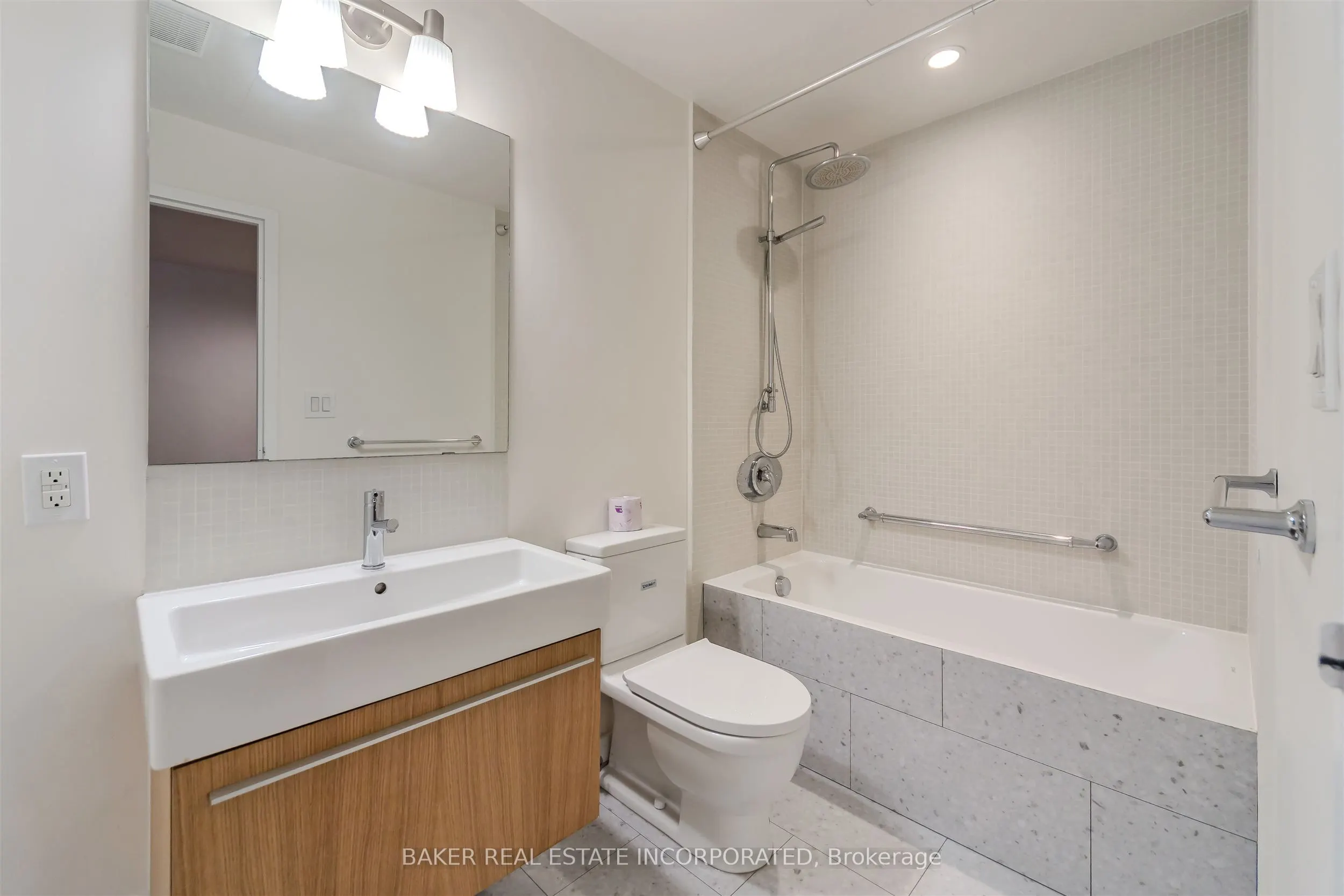 152 Annette Street #107