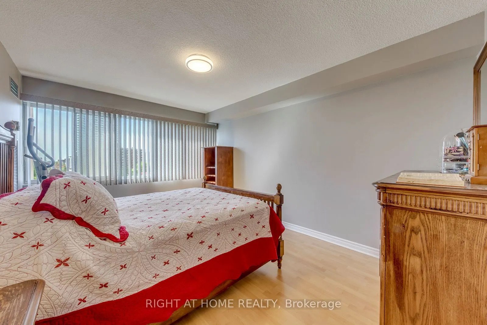 50 Elm Drive E #607