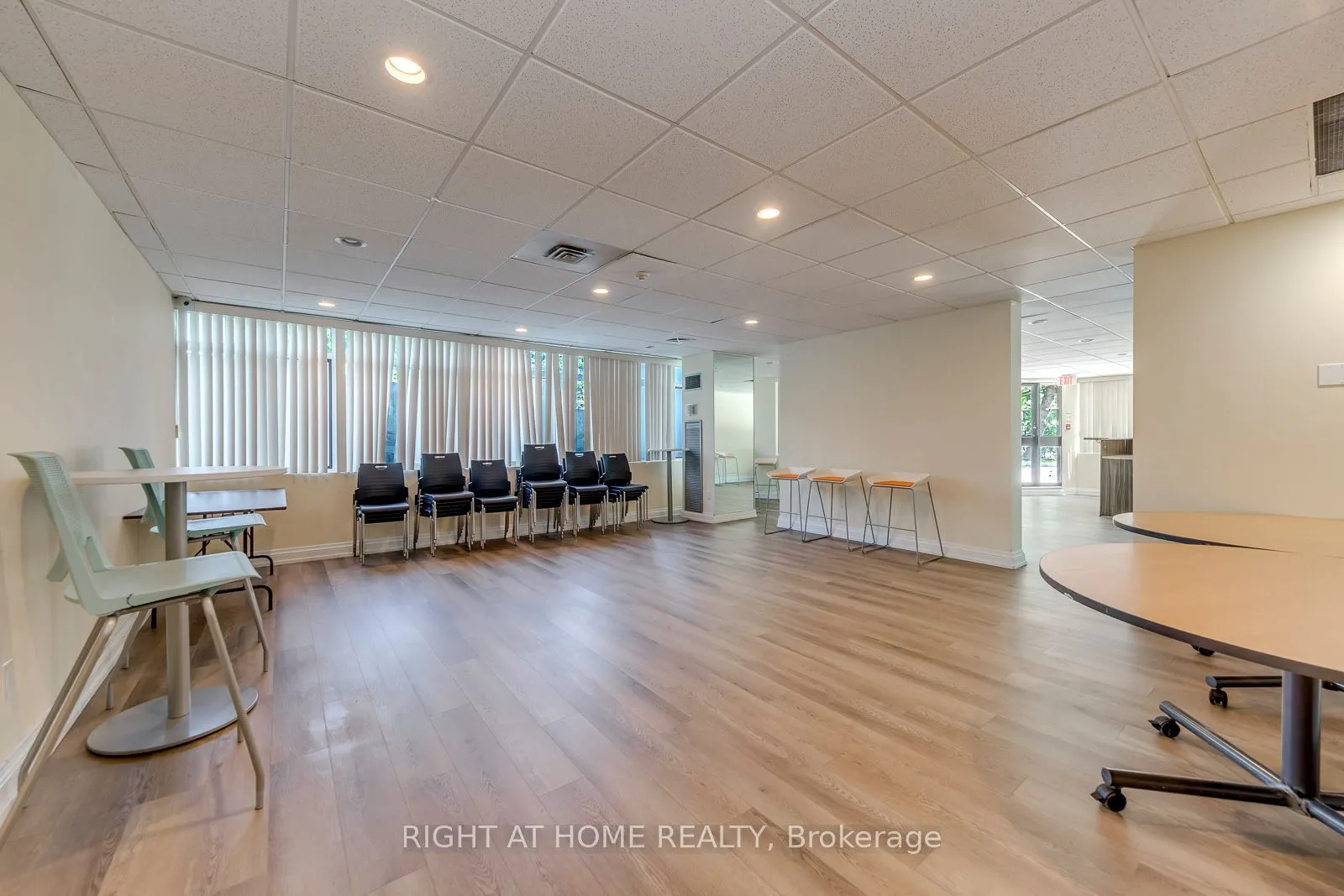50 Elm Drive E #607