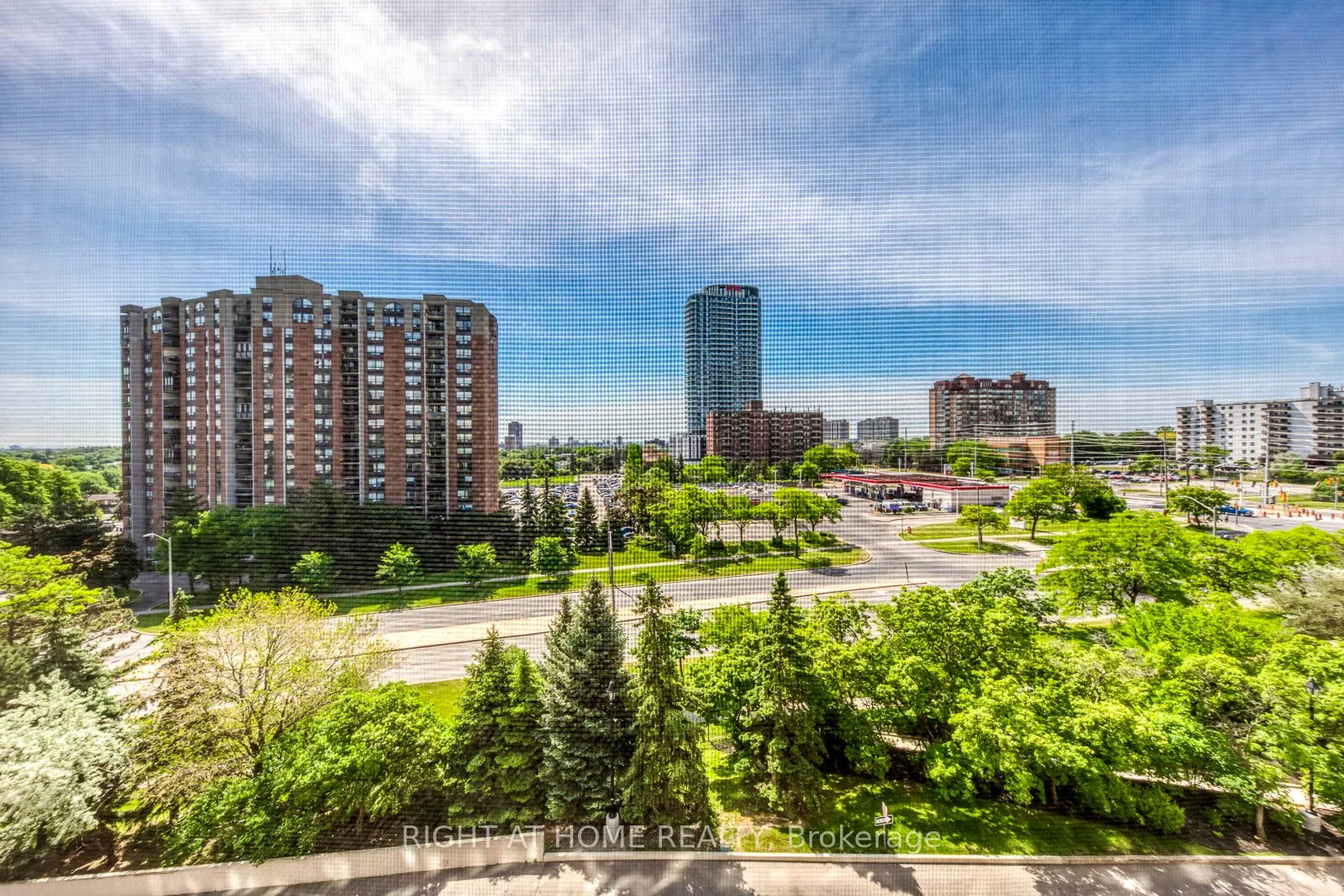 50 Elm Drive E #607