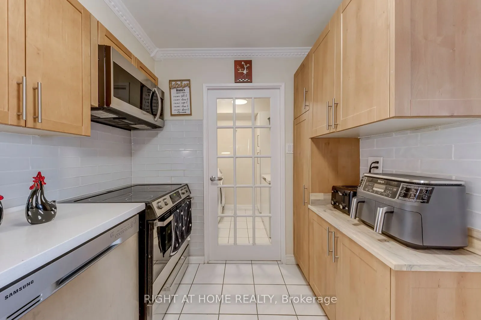 50 Elm Drive E #607
