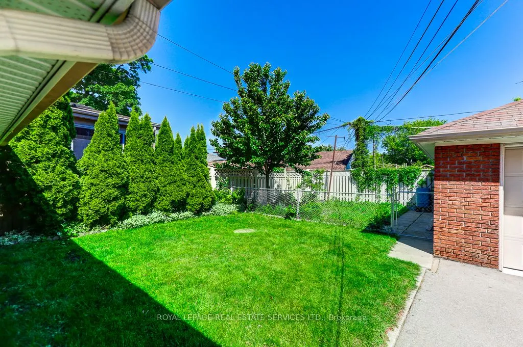 38 Jellicoe Avenue