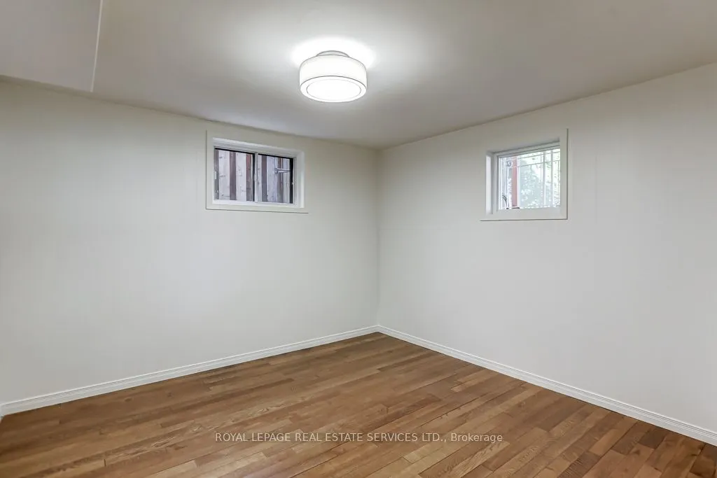38 Jellicoe Avenue