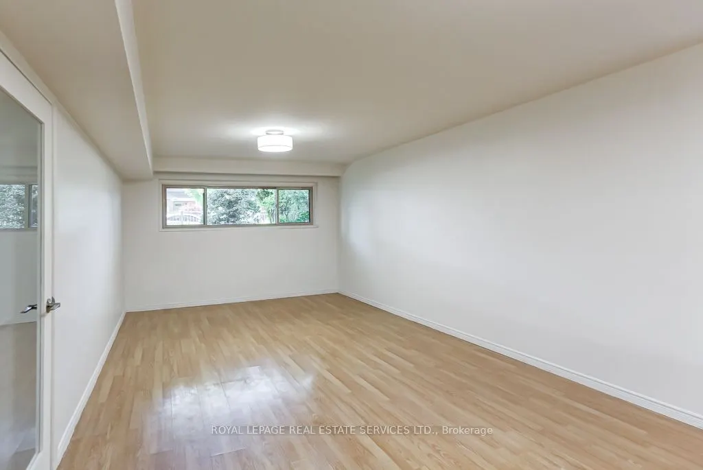 38 Jellicoe Avenue