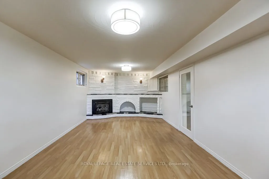 38 Jellicoe Avenue