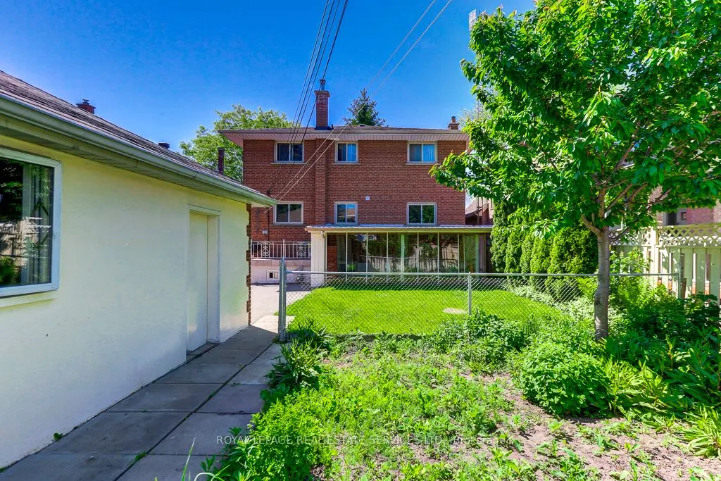38 Jellicoe Avenue