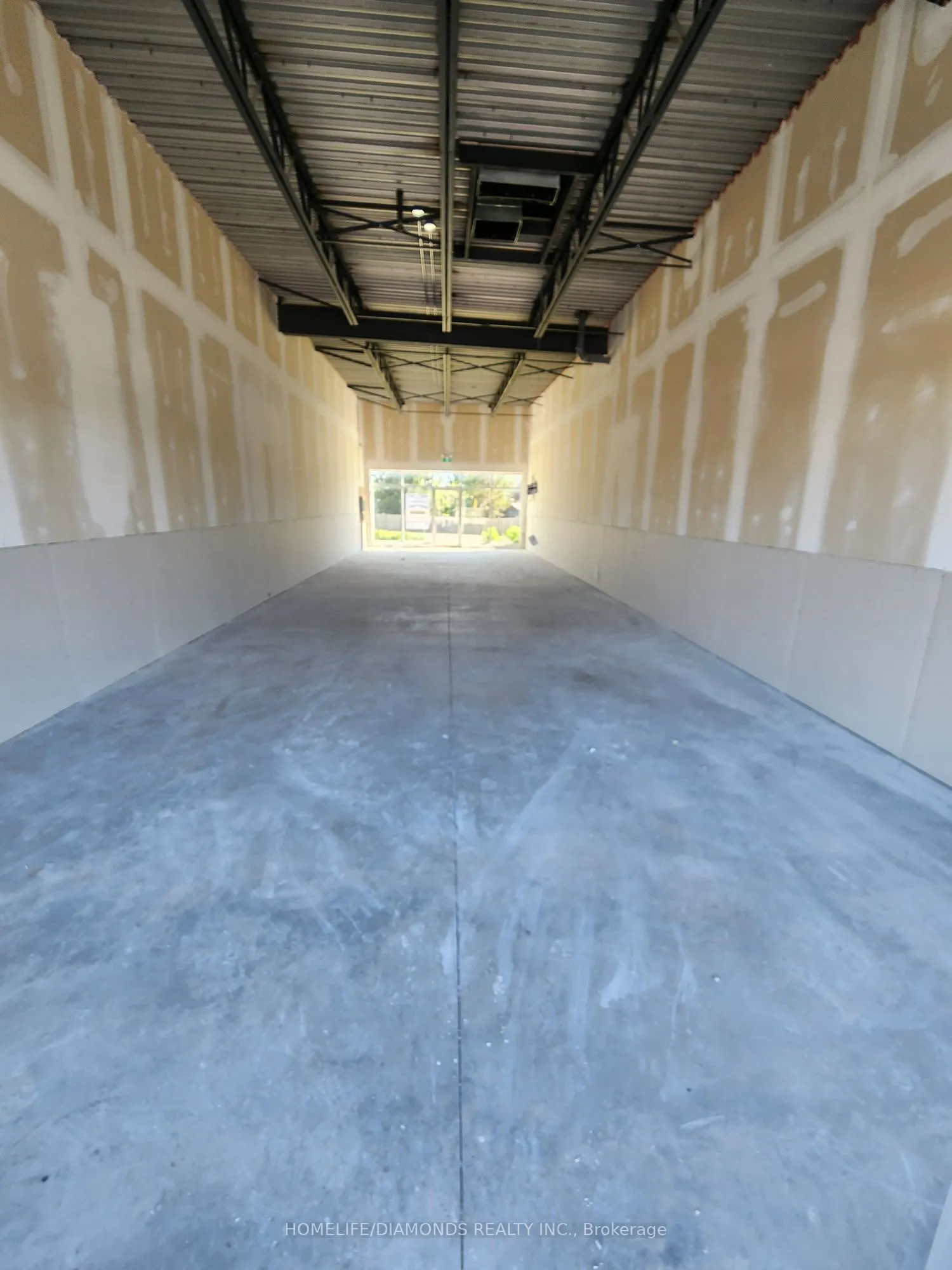 520 Alder Street #1