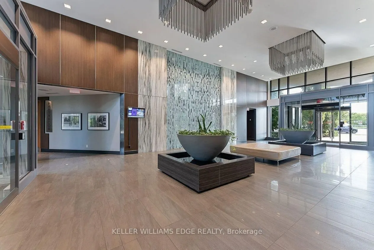 215 Sherway Gardens Road #809