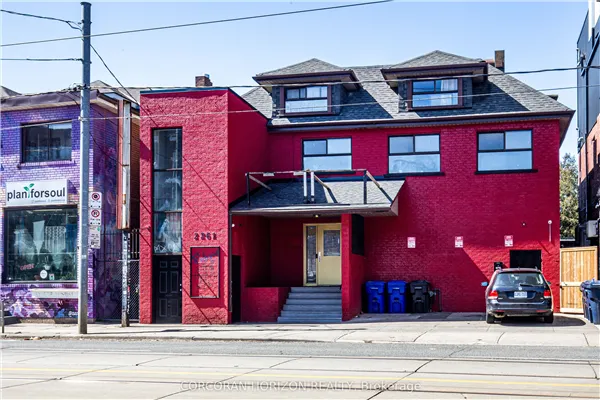 2261 Dundas Street W
