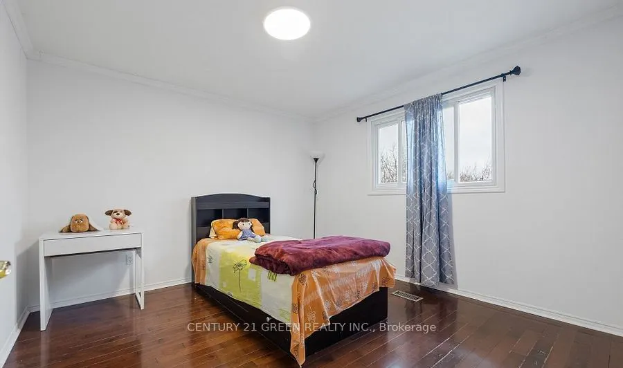 338 Hillside Drive