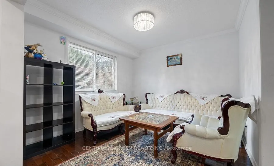 338 Hillside Drive