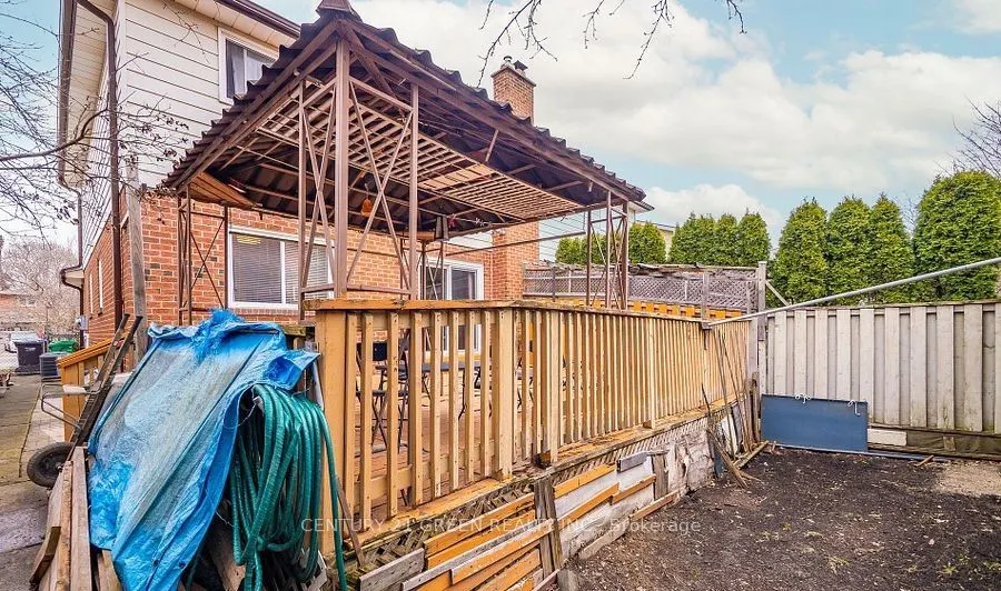 338 Hillside Drive
