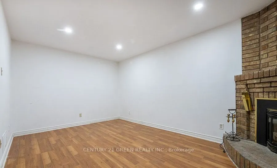 338 Hillside Drive
